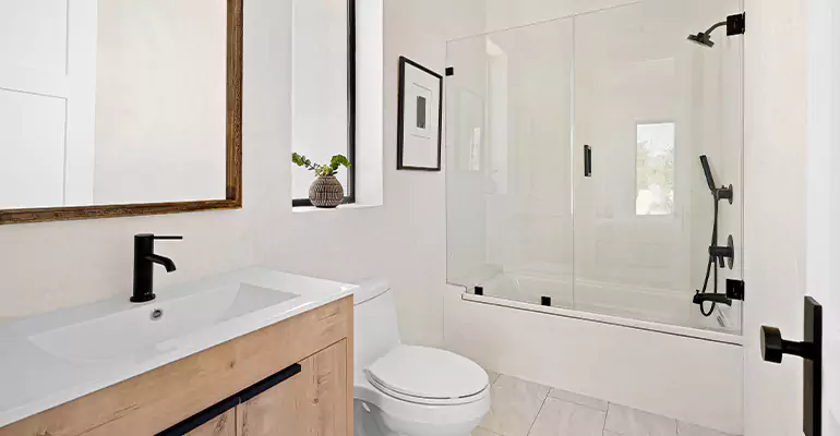 Tub Replacement With Shower in Dulce